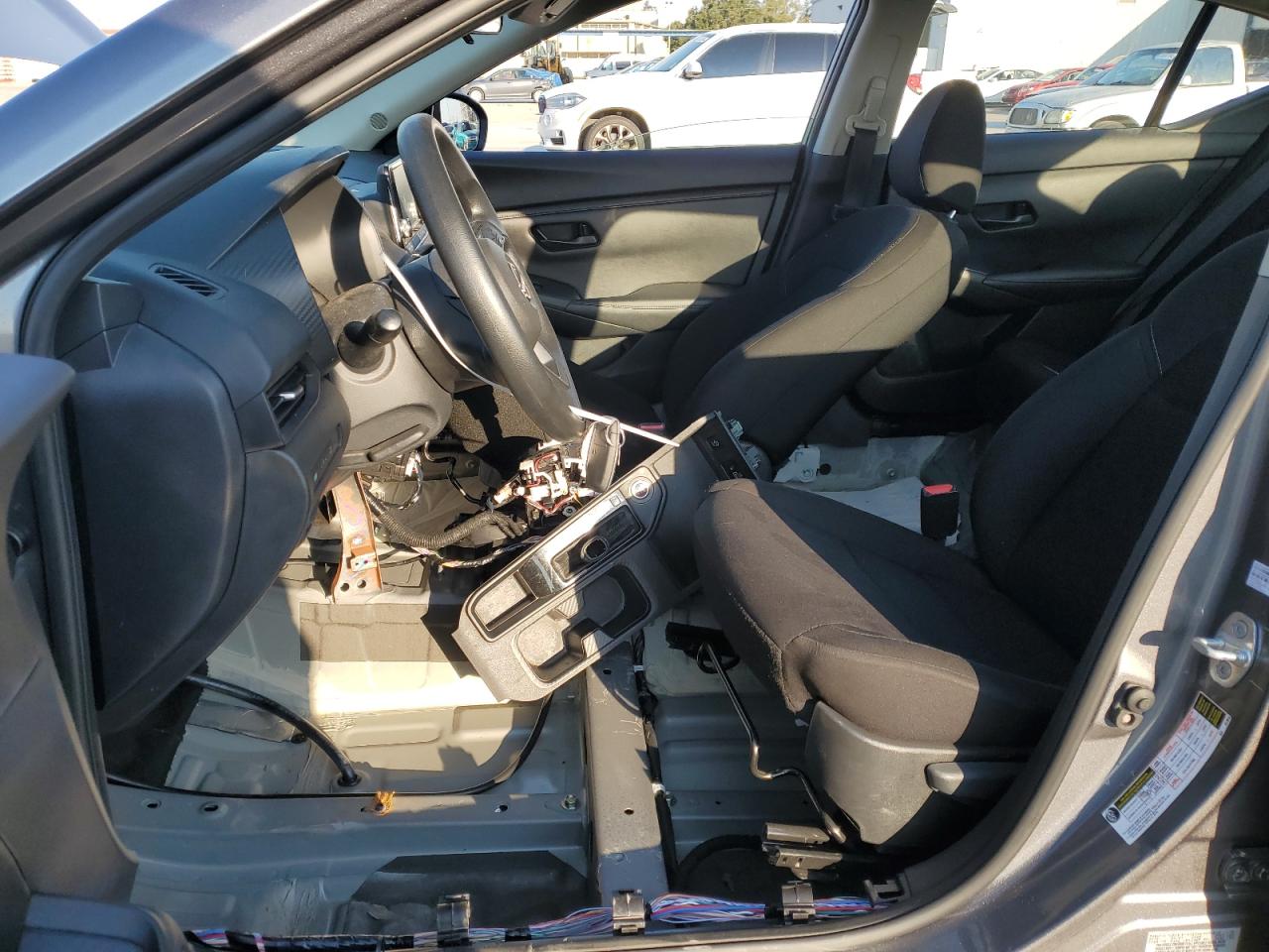 2024 Nissan Sentra - Image 7