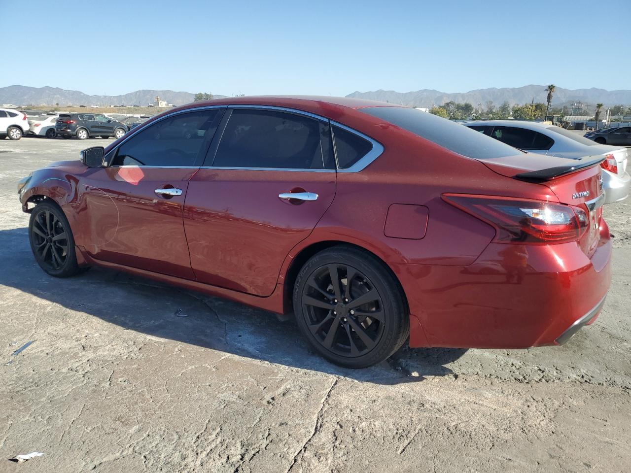 2017 Nissan Altima - Image 2