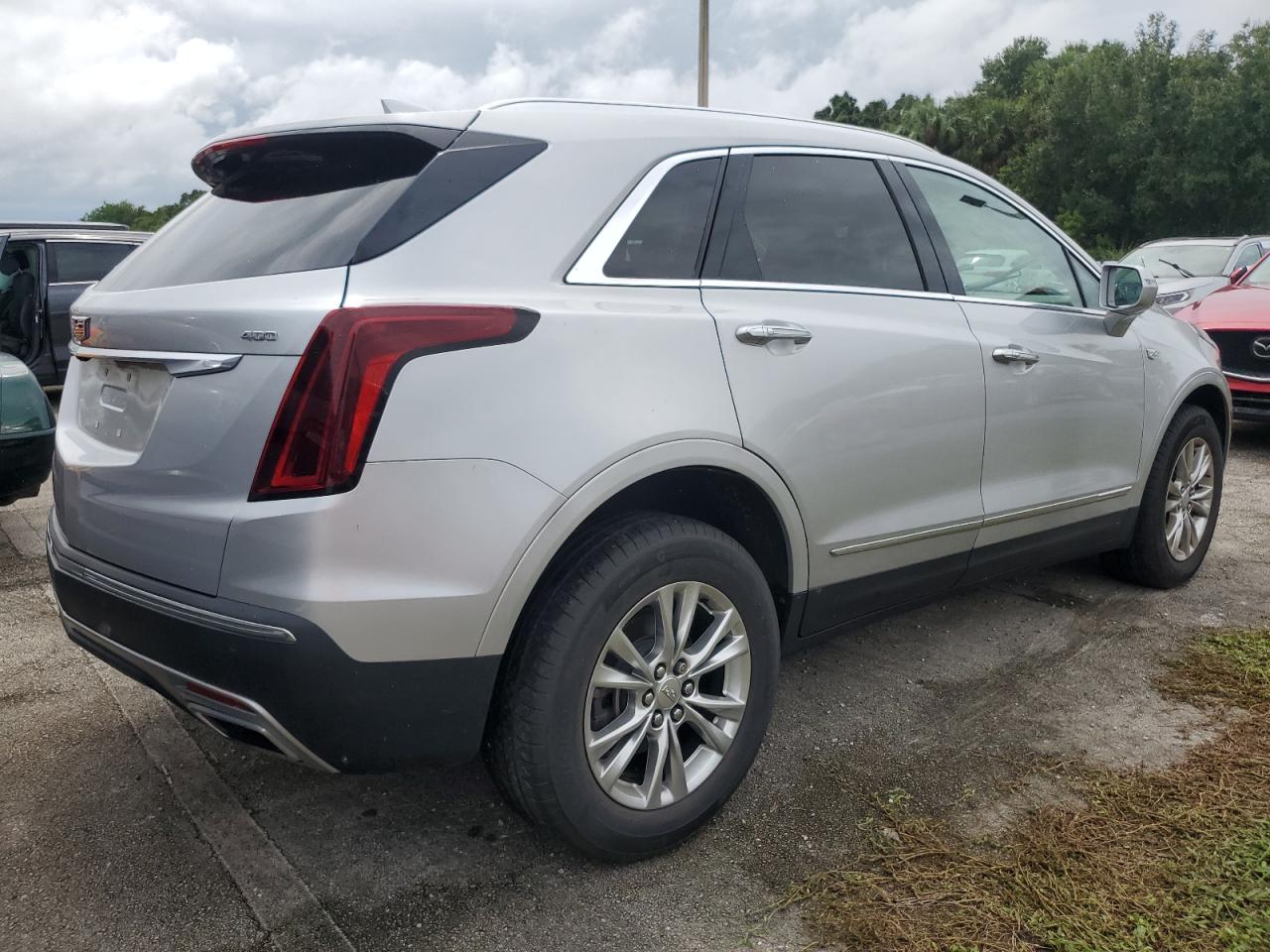 2020 Cadillac XT5 - Image 3