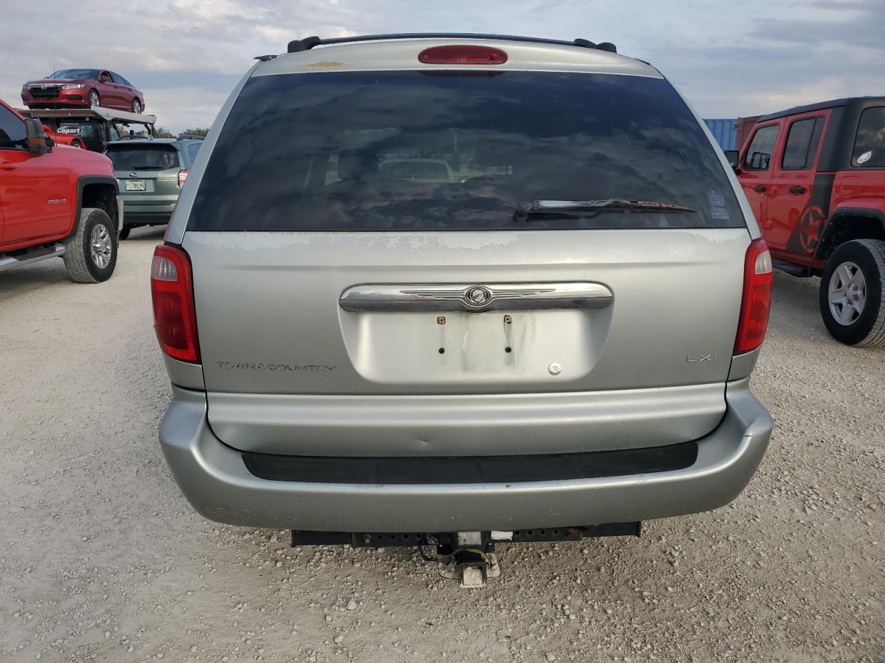 2003 Chrysler Town & Country Lxi VIN: 2C4GP54LX3R360429 Lot: 77700474