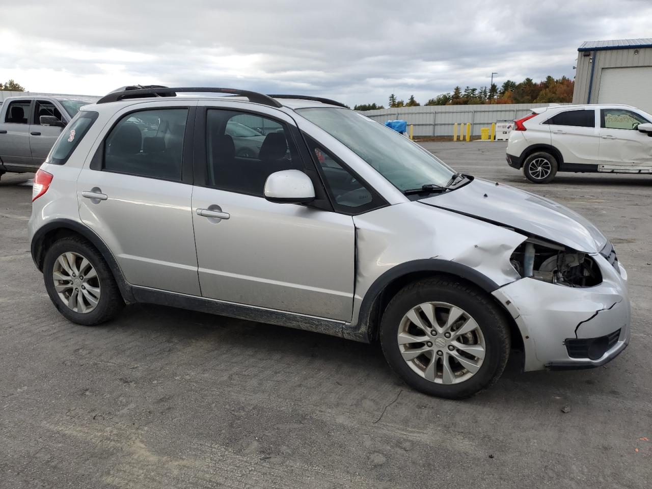 2013 Suzuki SX4 - Image 4