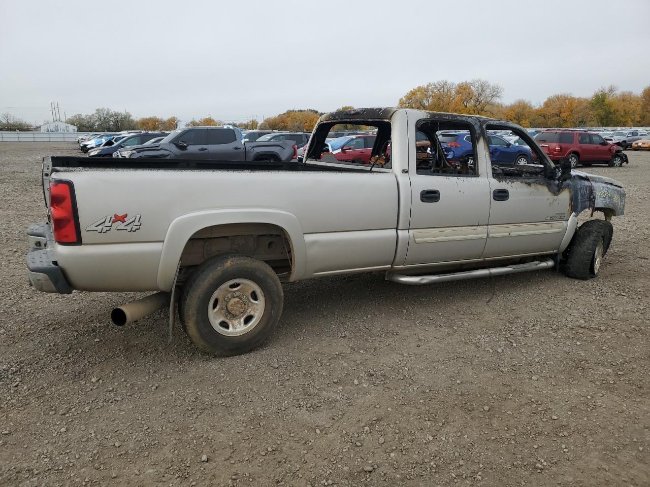 2007 Chevrolet Silverado - Image 3