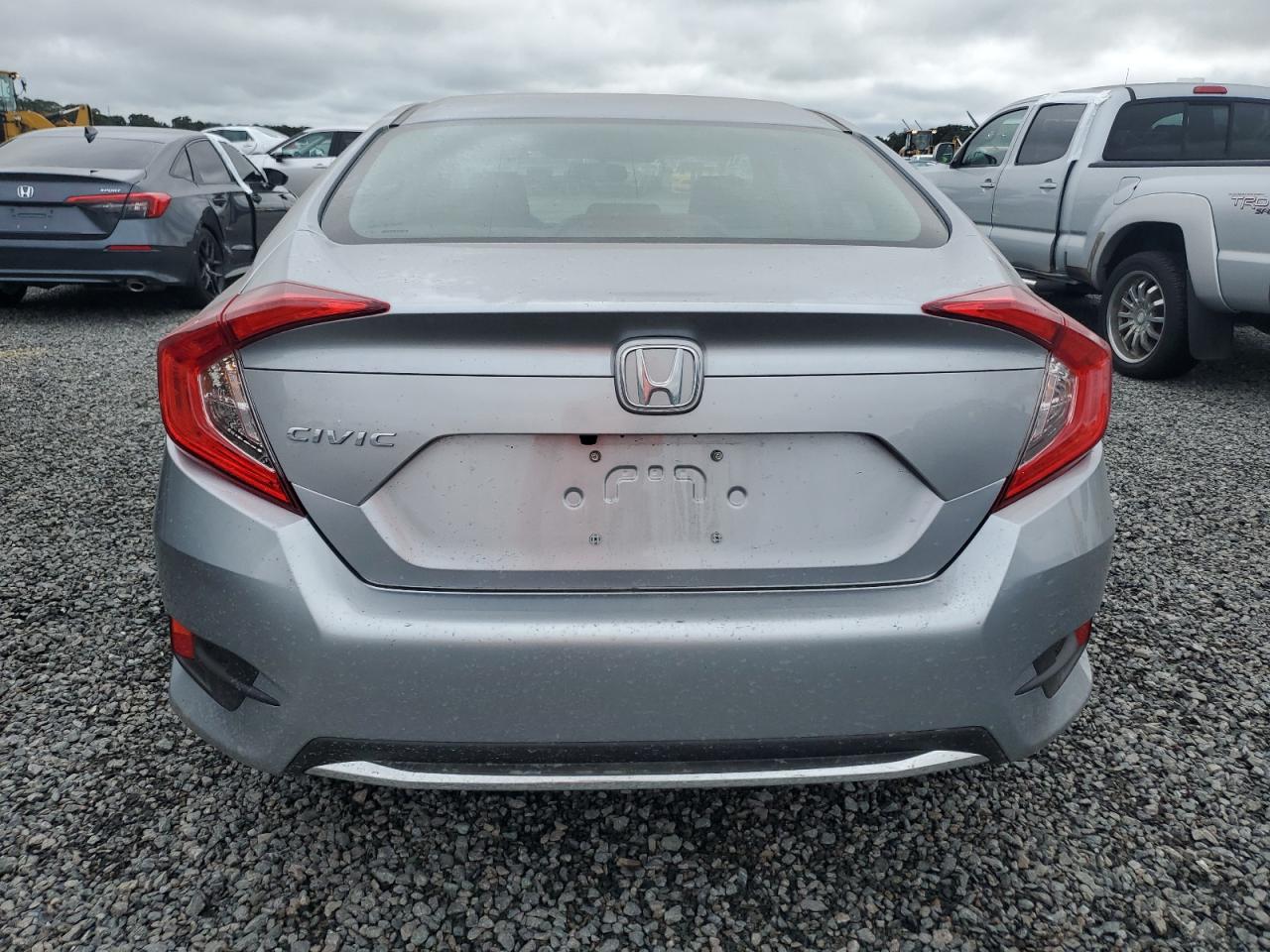 19XFC2F68KE046159 2019 Honda Civic Lx