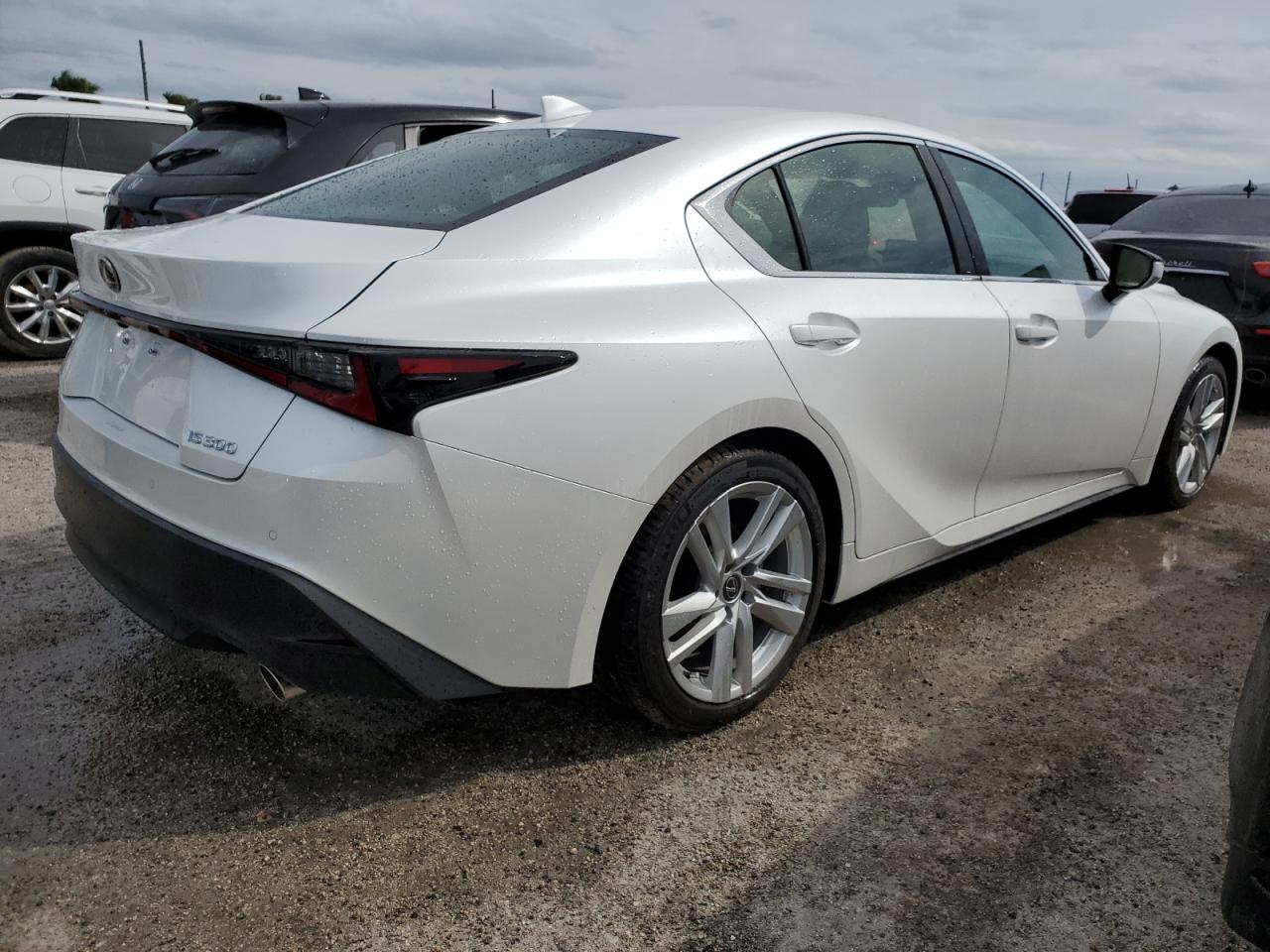 2024 Lexus IS - Image 3