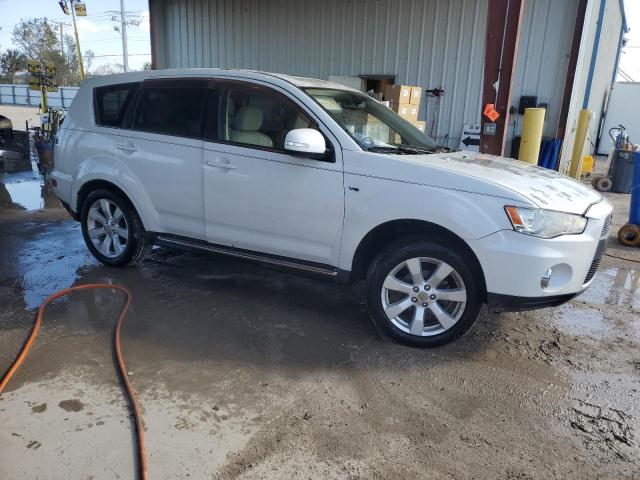  MITSUBISHI OUTLANDER 2012 White