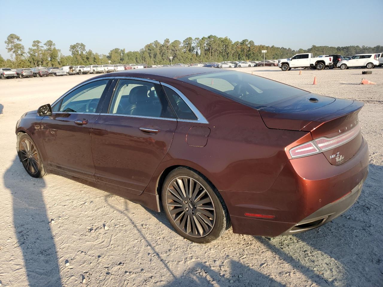 2016 Lincoln MKZ - Image 2
