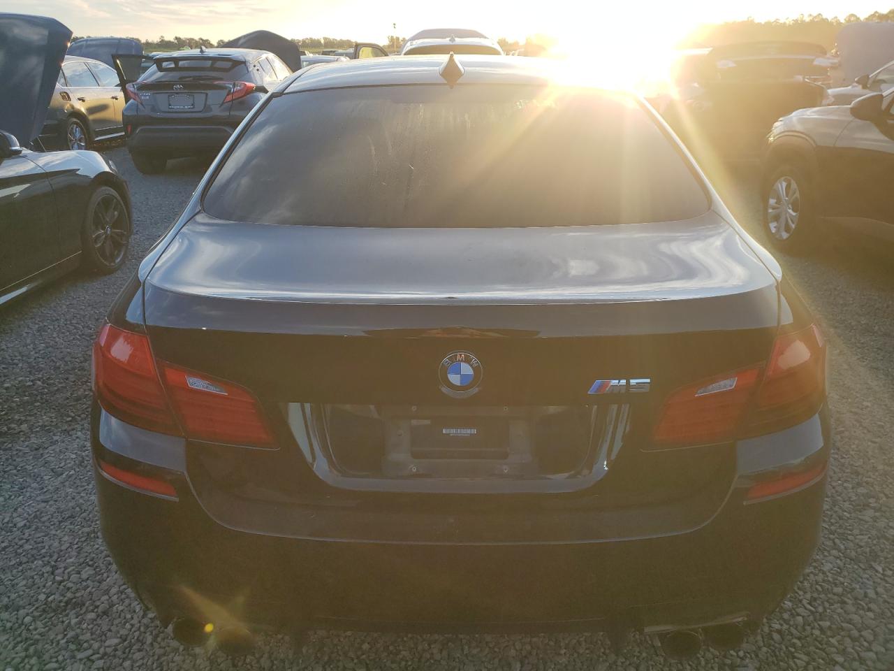 WBSFV9C5XFD594551 2015 BMW M5