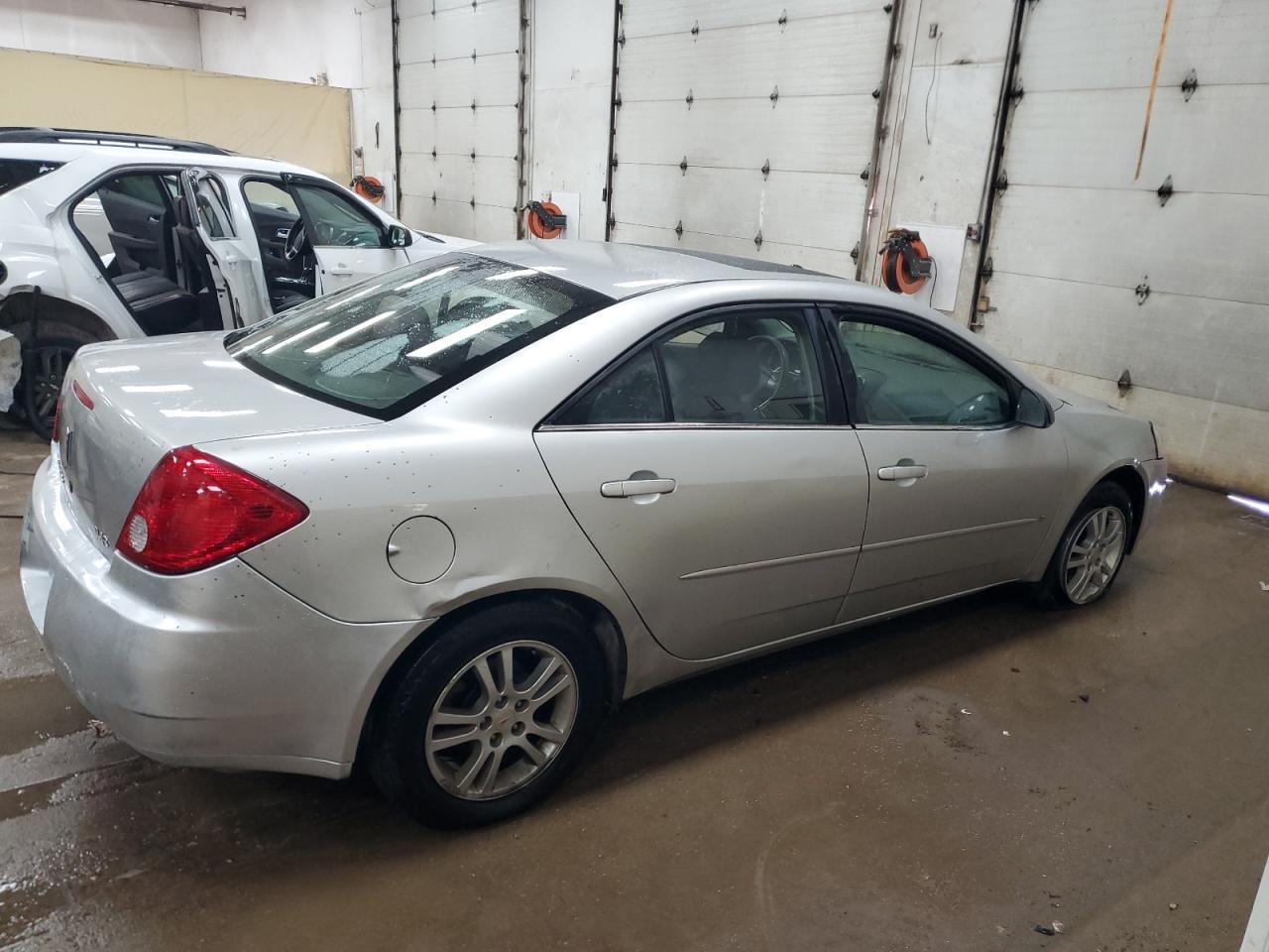 2006 Pontiac G6 - Image 3
