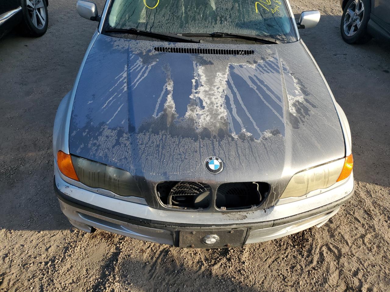 WBAAM3344YCB24064 2000 BMW 323 I