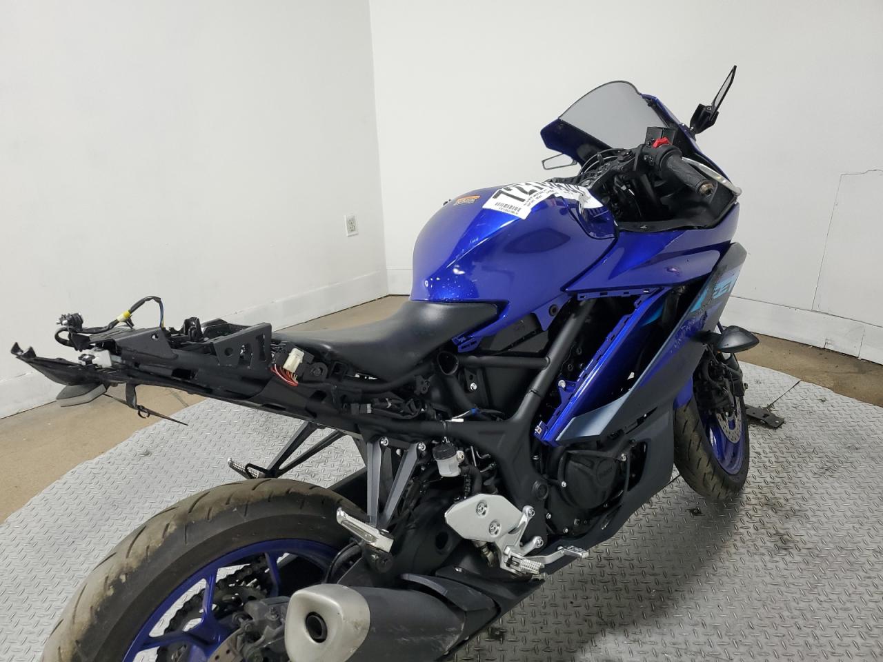 MH3RH18Y4RK017189 2024 Yamaha Yzfr3 A