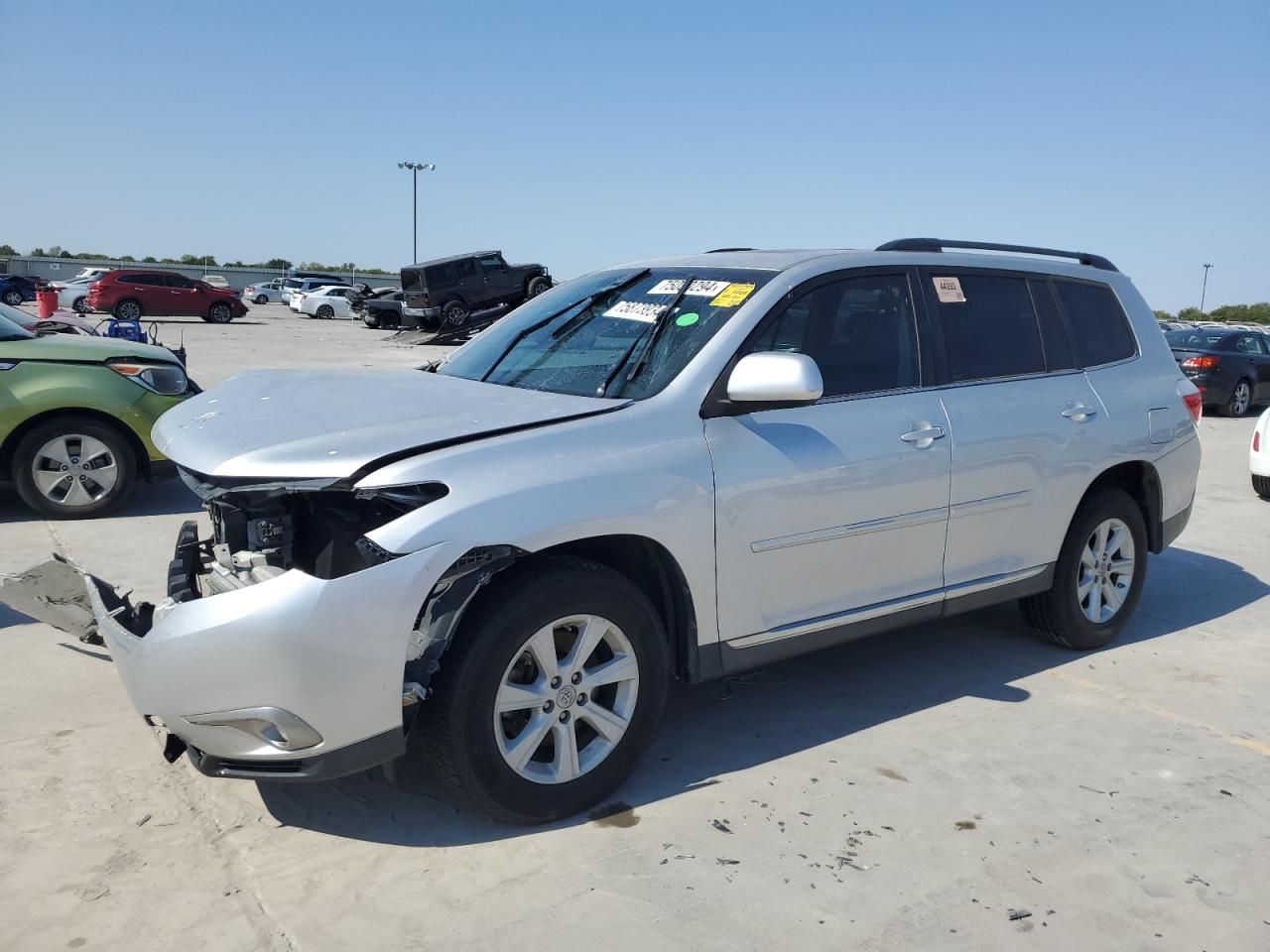 2013 TOYOTA HIGHLANDER