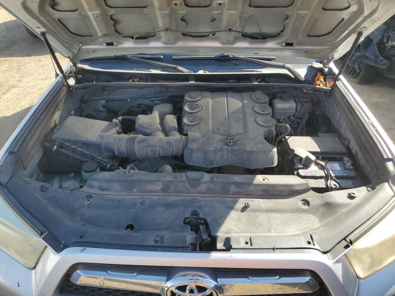 JTEBU5JRXA5007755 2010 Toyota 4Runner Sr5