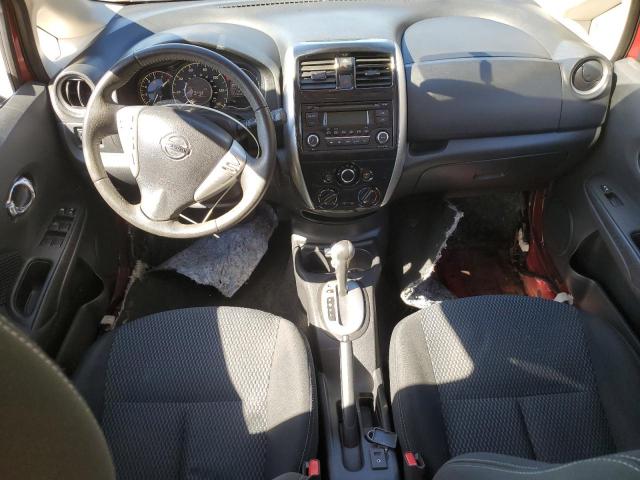  NISSAN VERSA 2015 Червоний