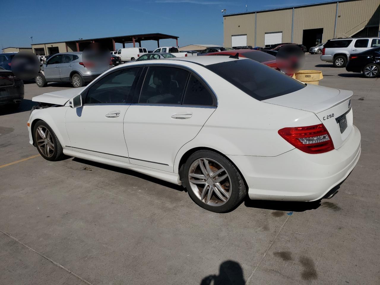 VIN WDDGF4HB7DF993998 2013 MERCEDES-BENZ C-CLASS no.2