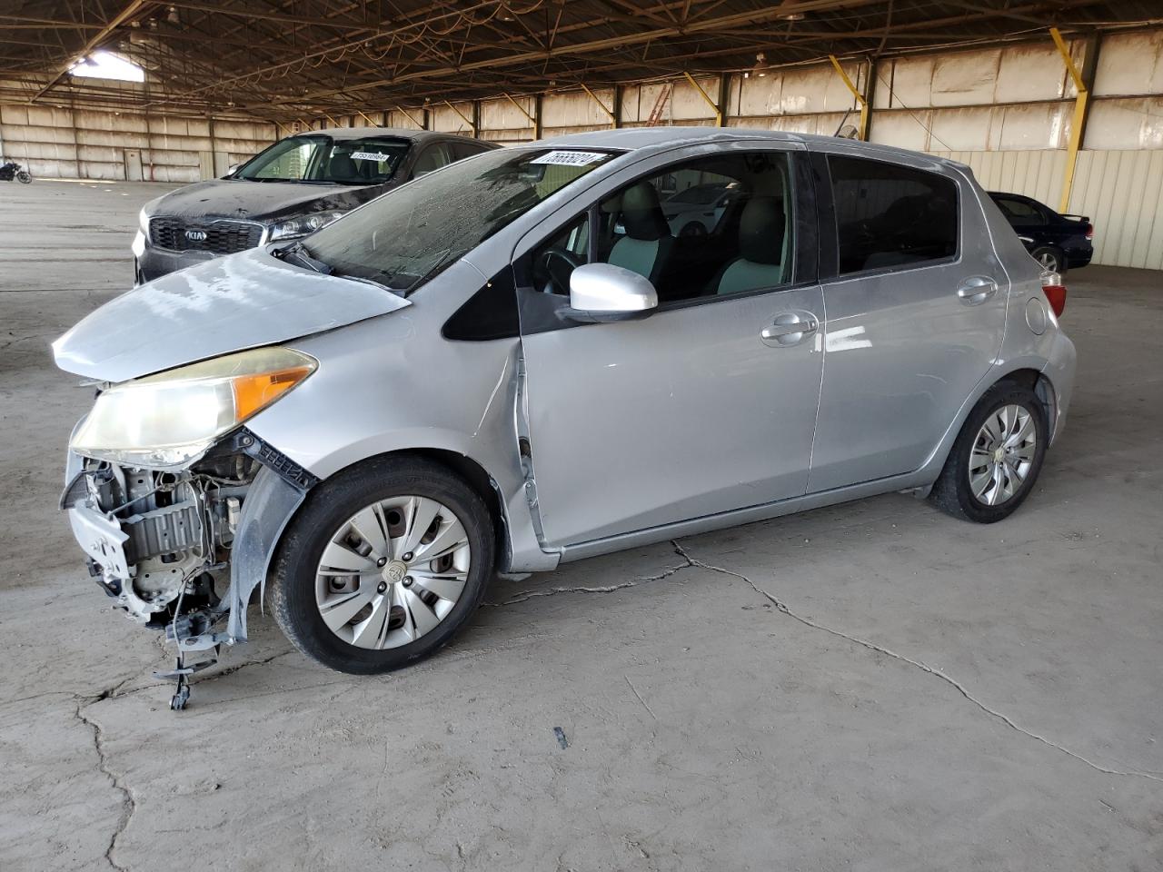 2013 TOYOTA YARIS