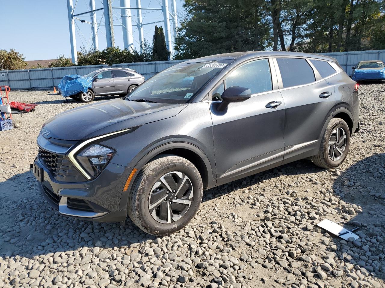 2023 Kia Sportage - Image 1