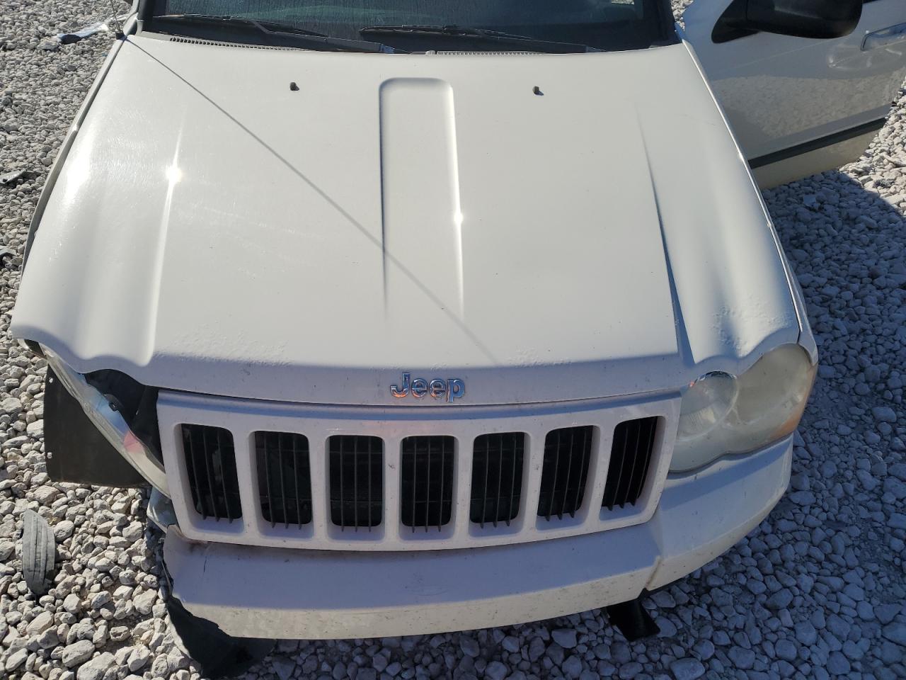 2008 Jeep Grand Cherokee - Image 12