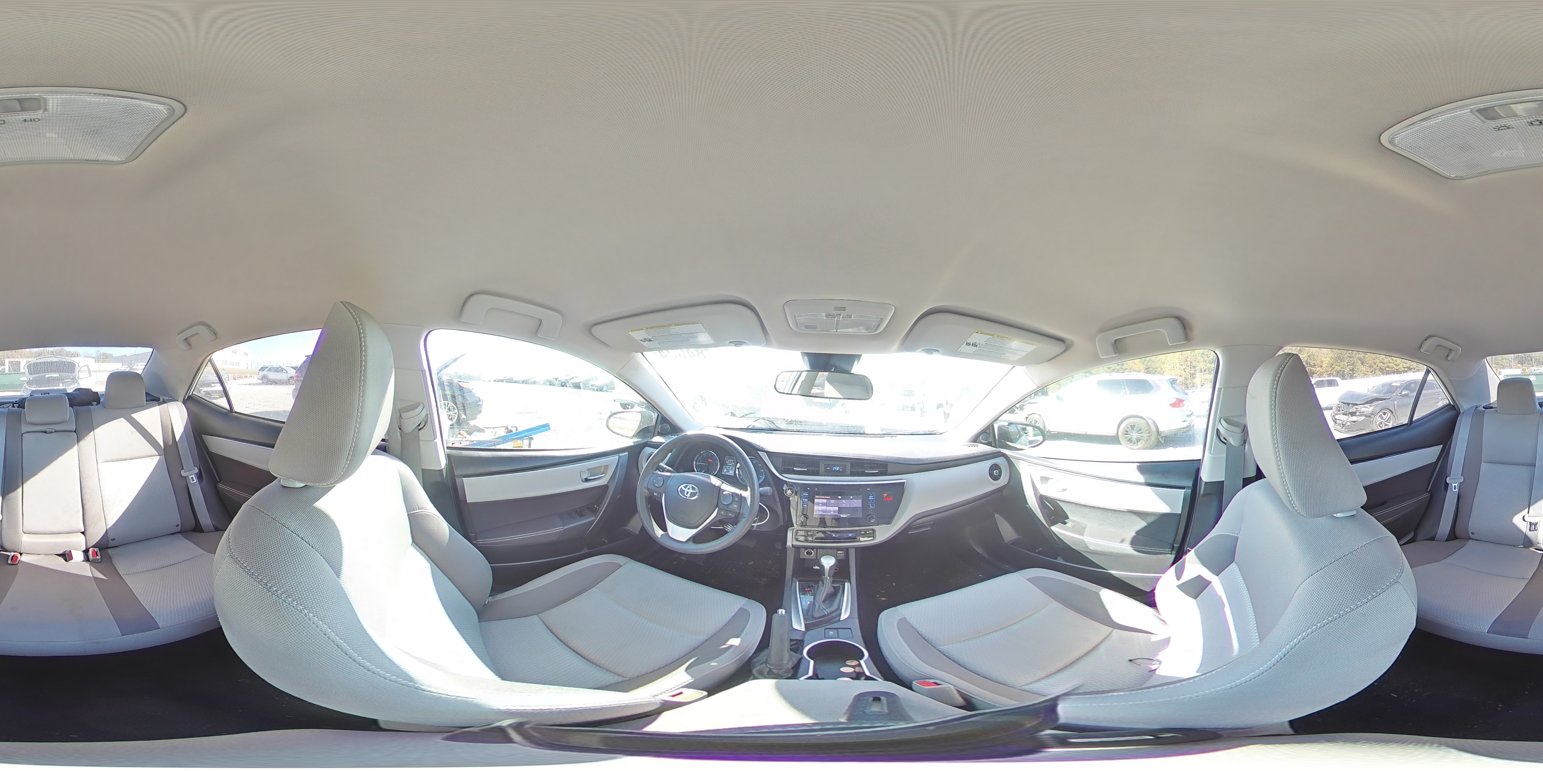 2018 Toyota Corolla - Image 13