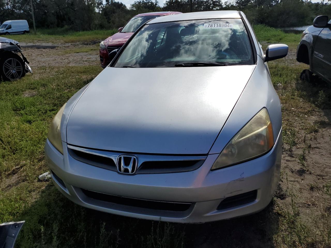 2006 Honda Accord - Image 5