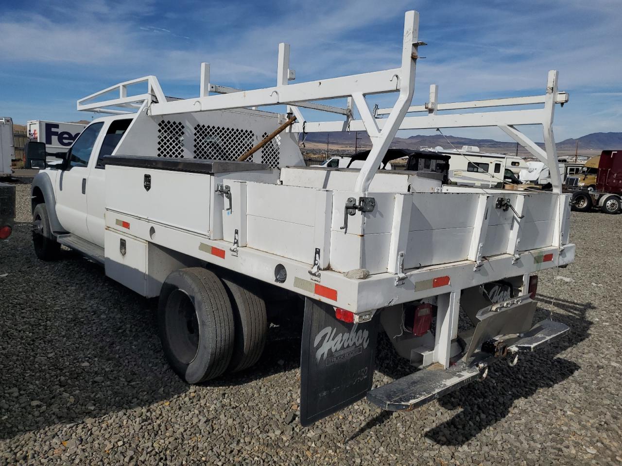 2015 Ford F550 - Image 2