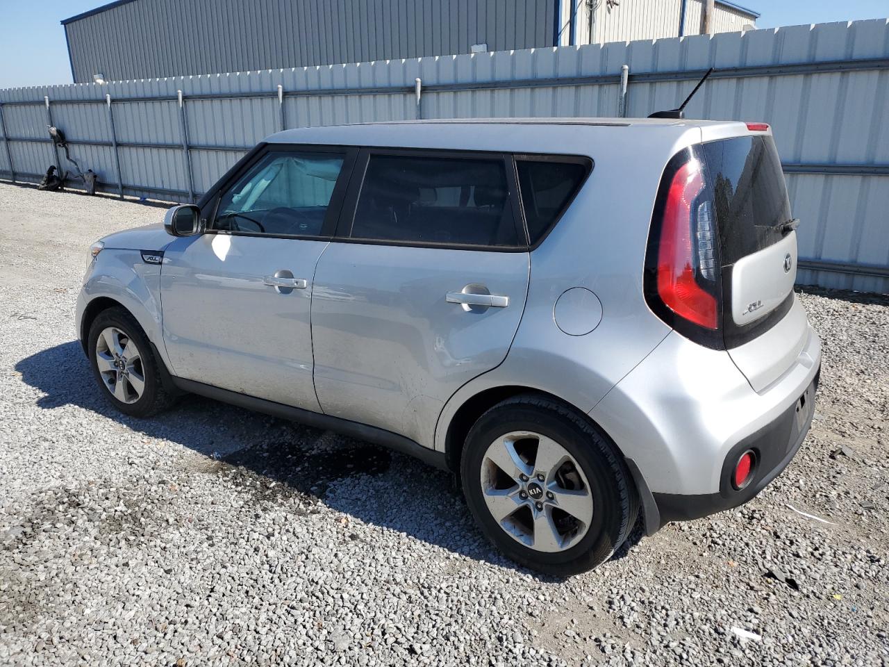 2017 Kia Soul - Image 2