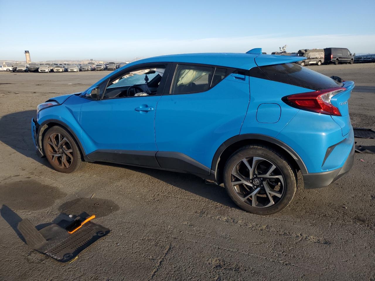 2019 Toyota C-HR - Image 2