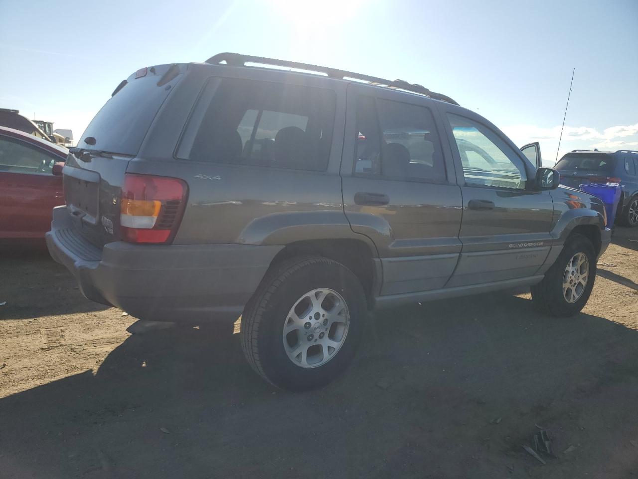 2000 Jeep Grand Cherokee - Image 3