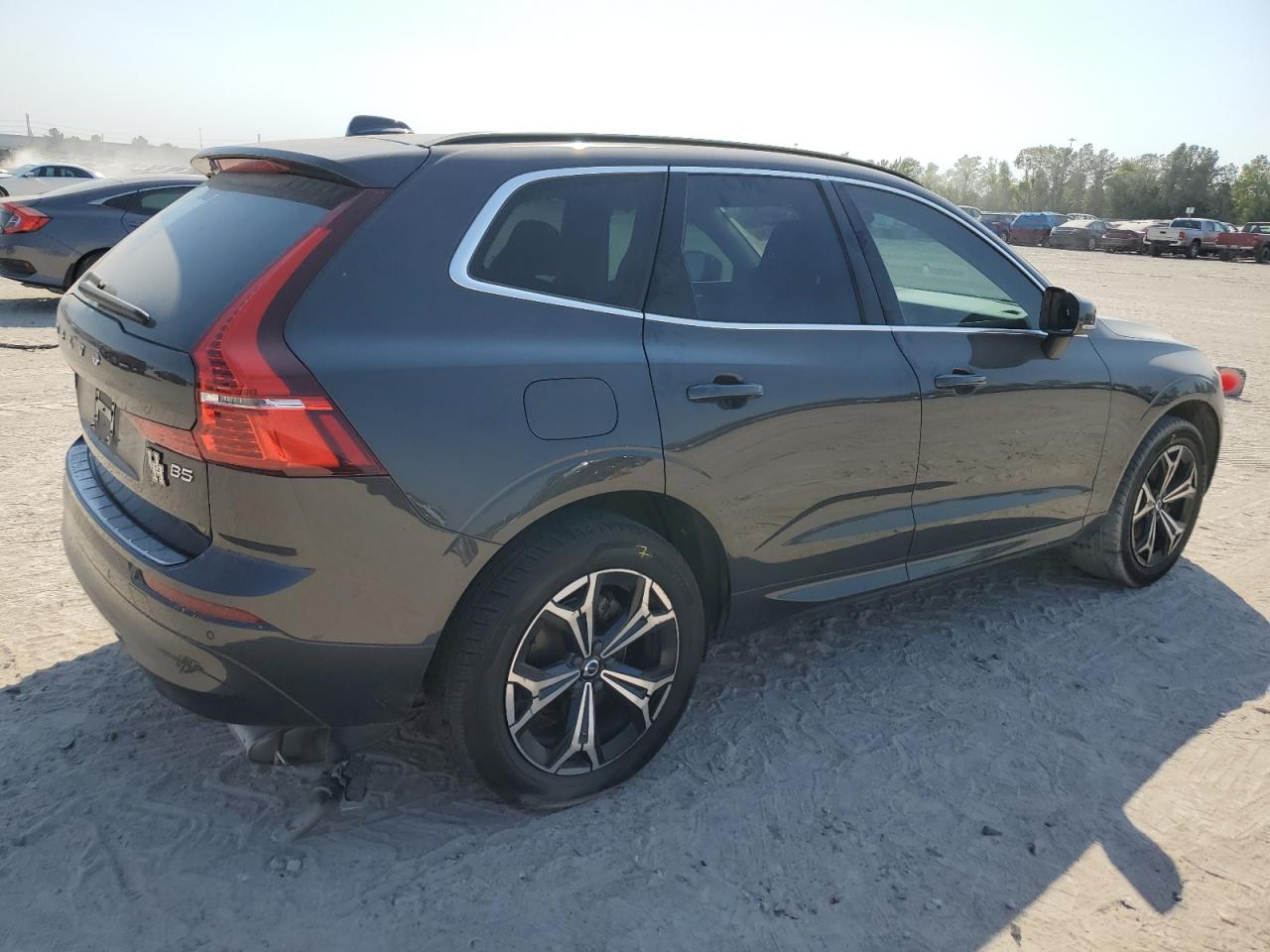 YV4L12DKXN1002628 2022 Volvo Xc60 B5 Momentum