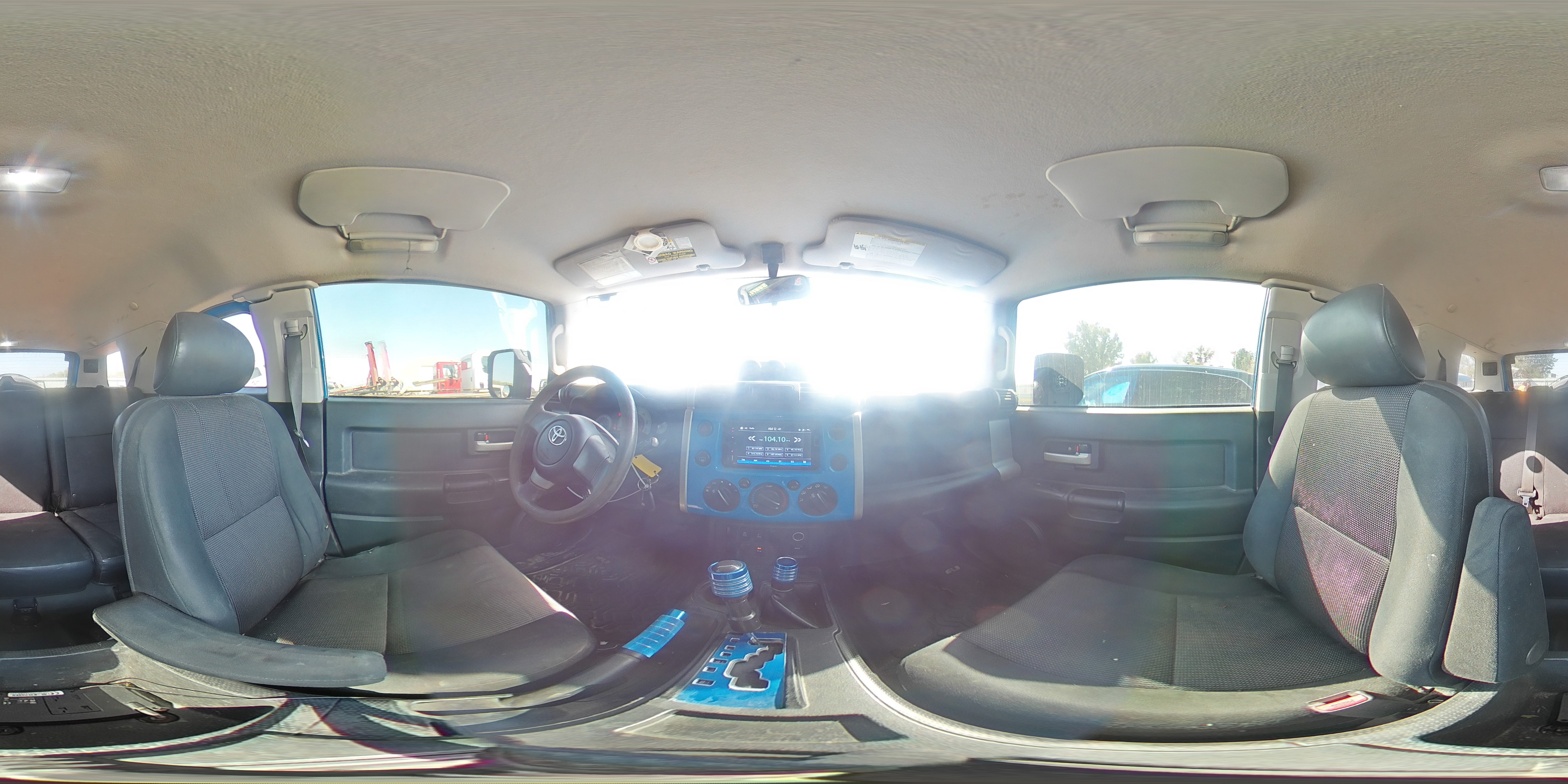 2008 Toyota FJ Cruiser - Image 14