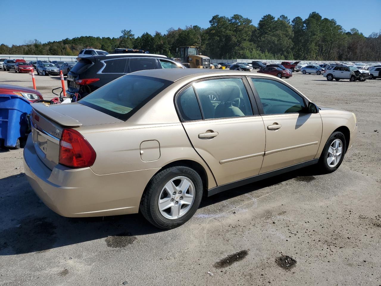 2004 Chevrolet Malibu - Image 3