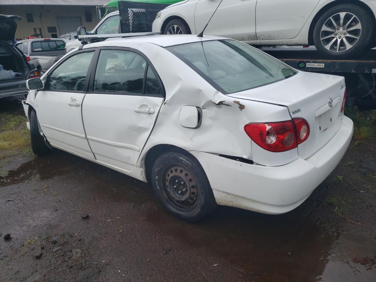 2005 Toyota Corolla - Image 2