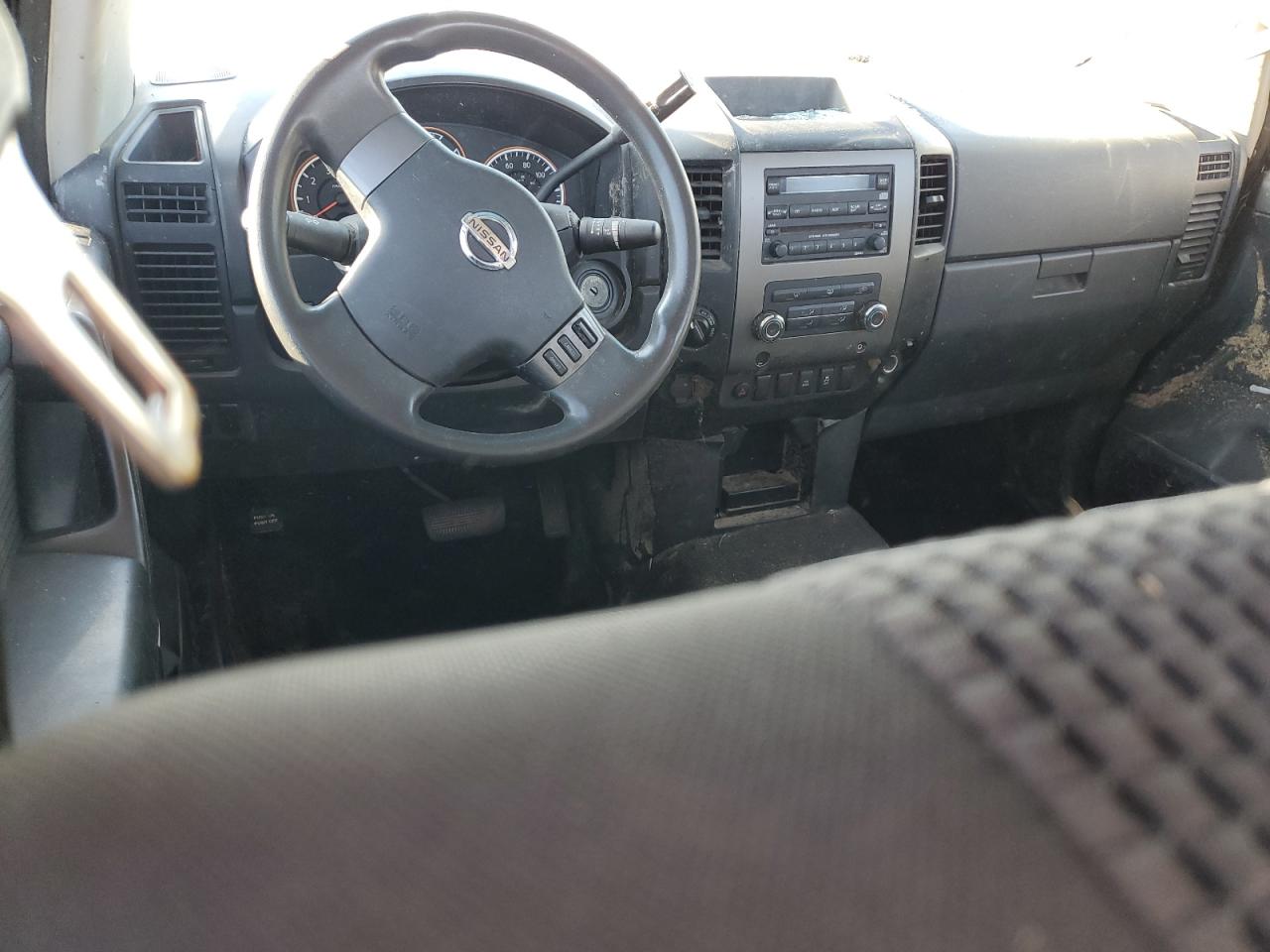 2012 Nissan Titan - Image 8