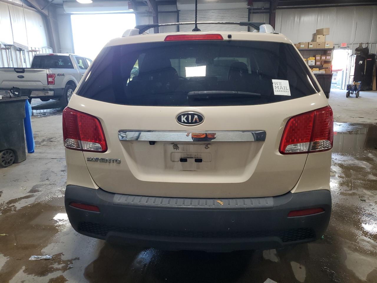 5XYKT3A67CG228175 2012 Kia Sorento Base