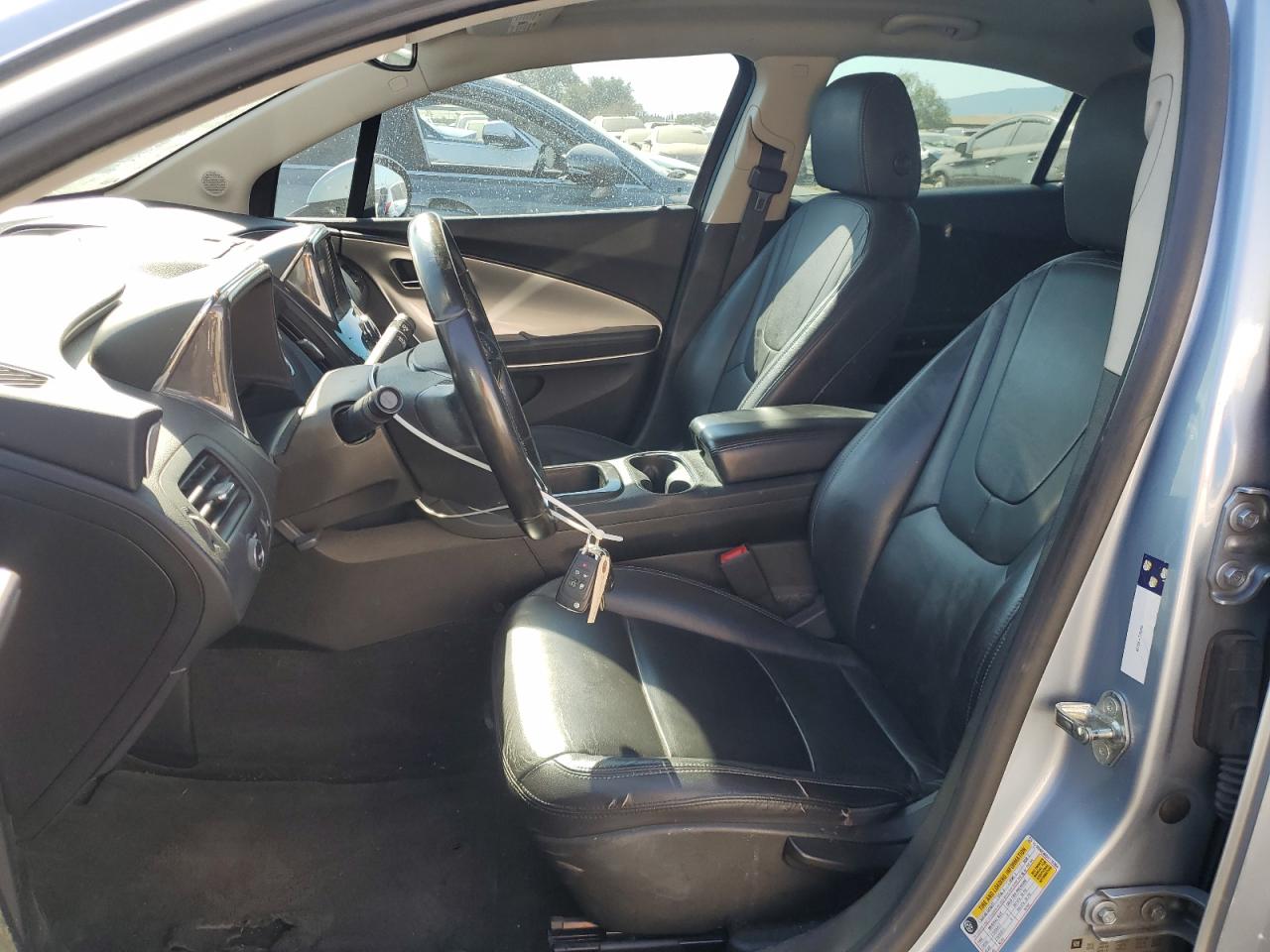 2013 Chevrolet Volt - Image 7