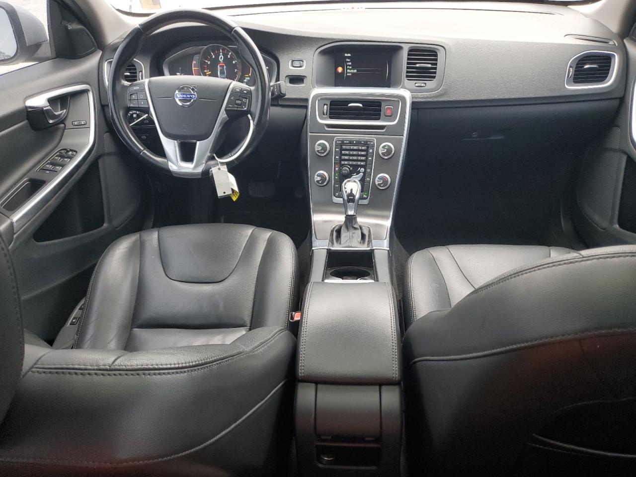 YV1612TK1F1350007 2015 Volvo S60 Premier