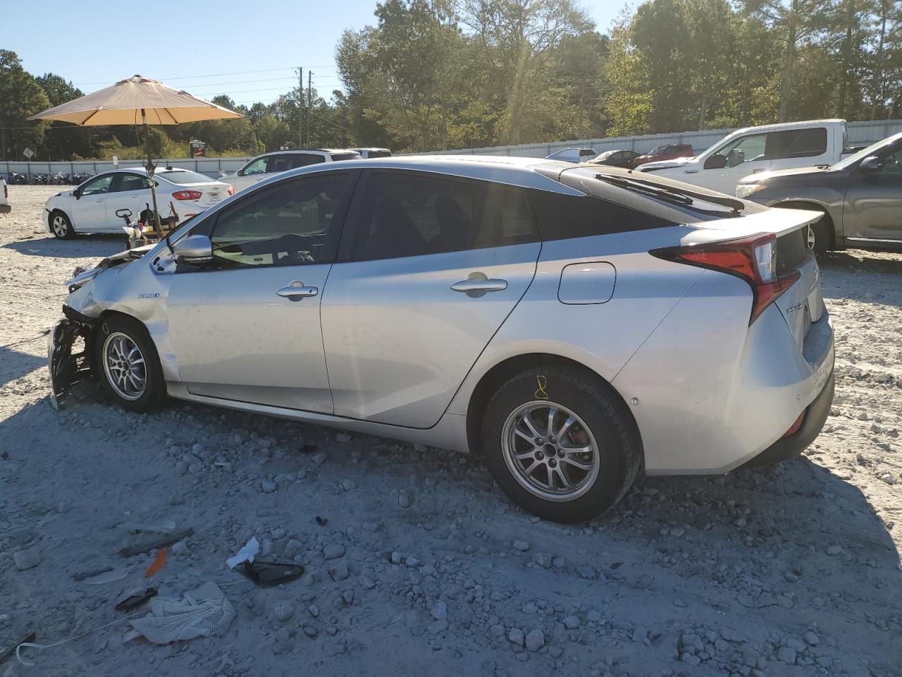 2019 Toyota Prius - Image 2