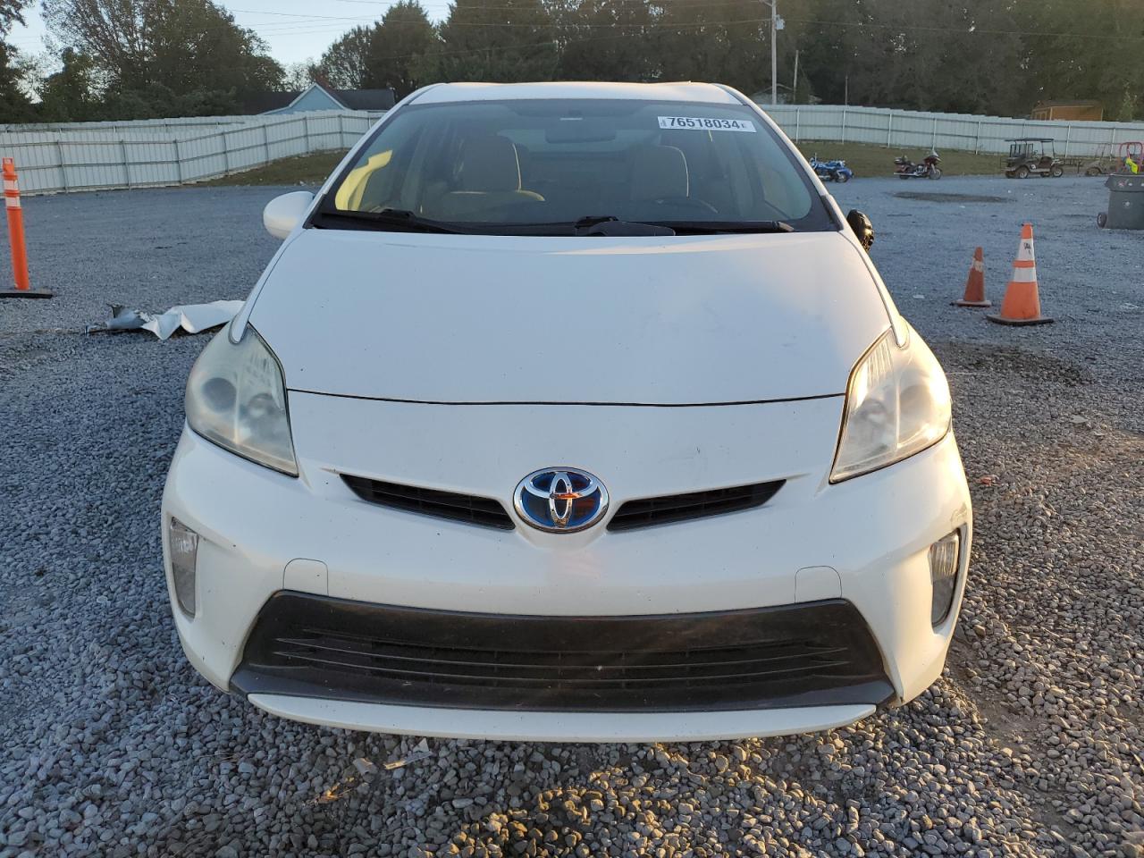 2013 Toyota Prius - Image 5