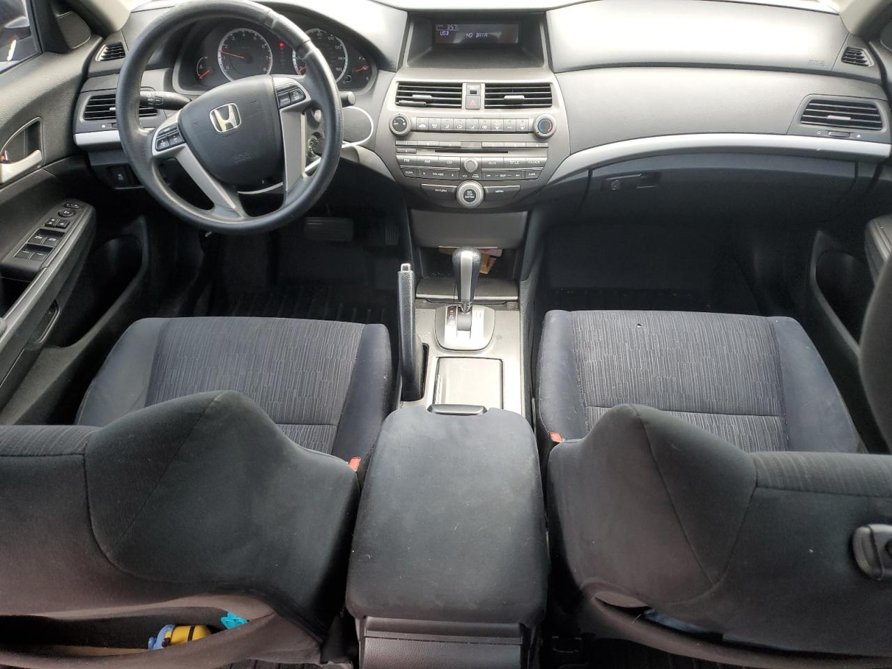 2012 Honda Accord - Image 8