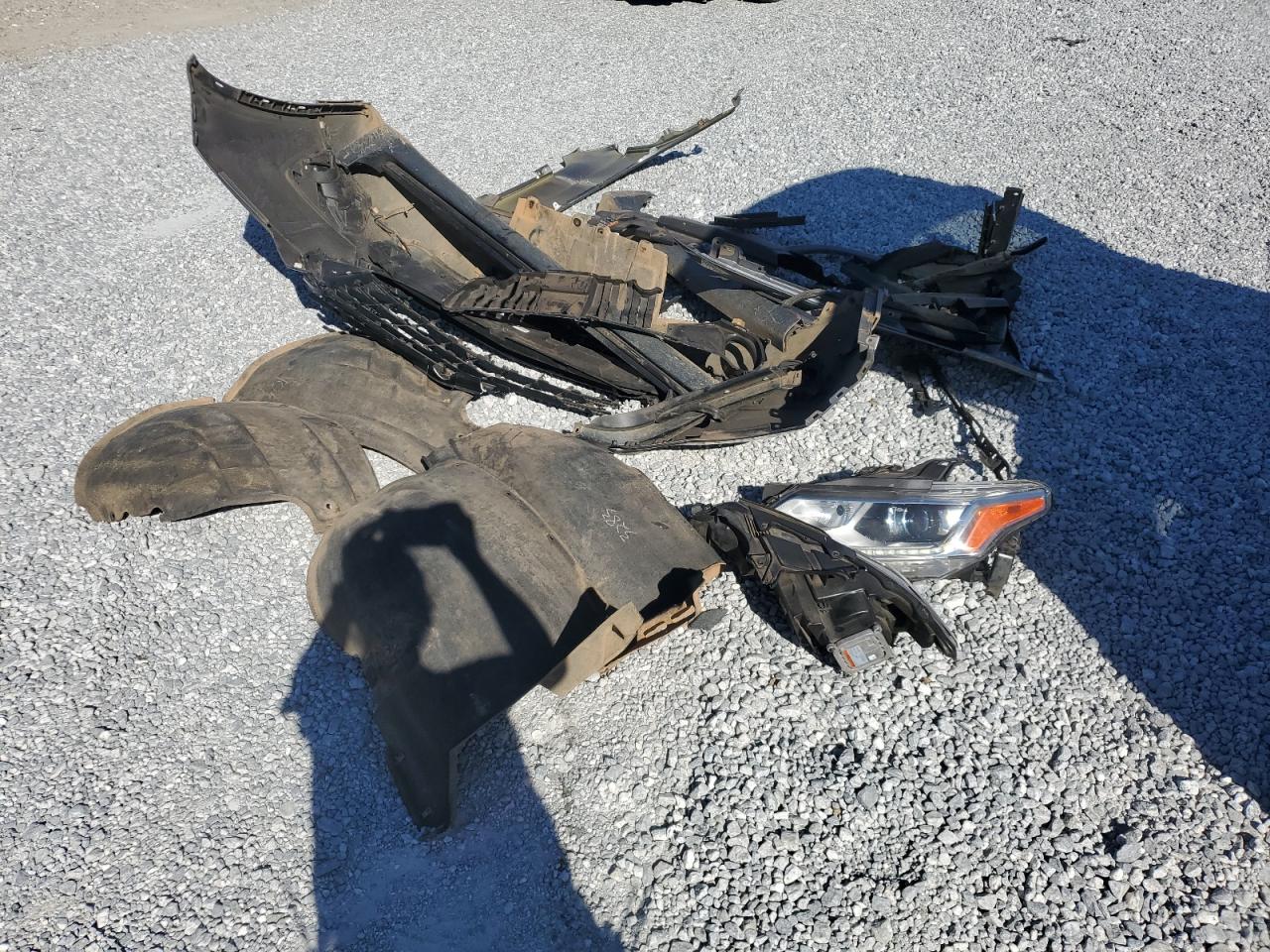 2019 Chevrolet Traverse - Image 13