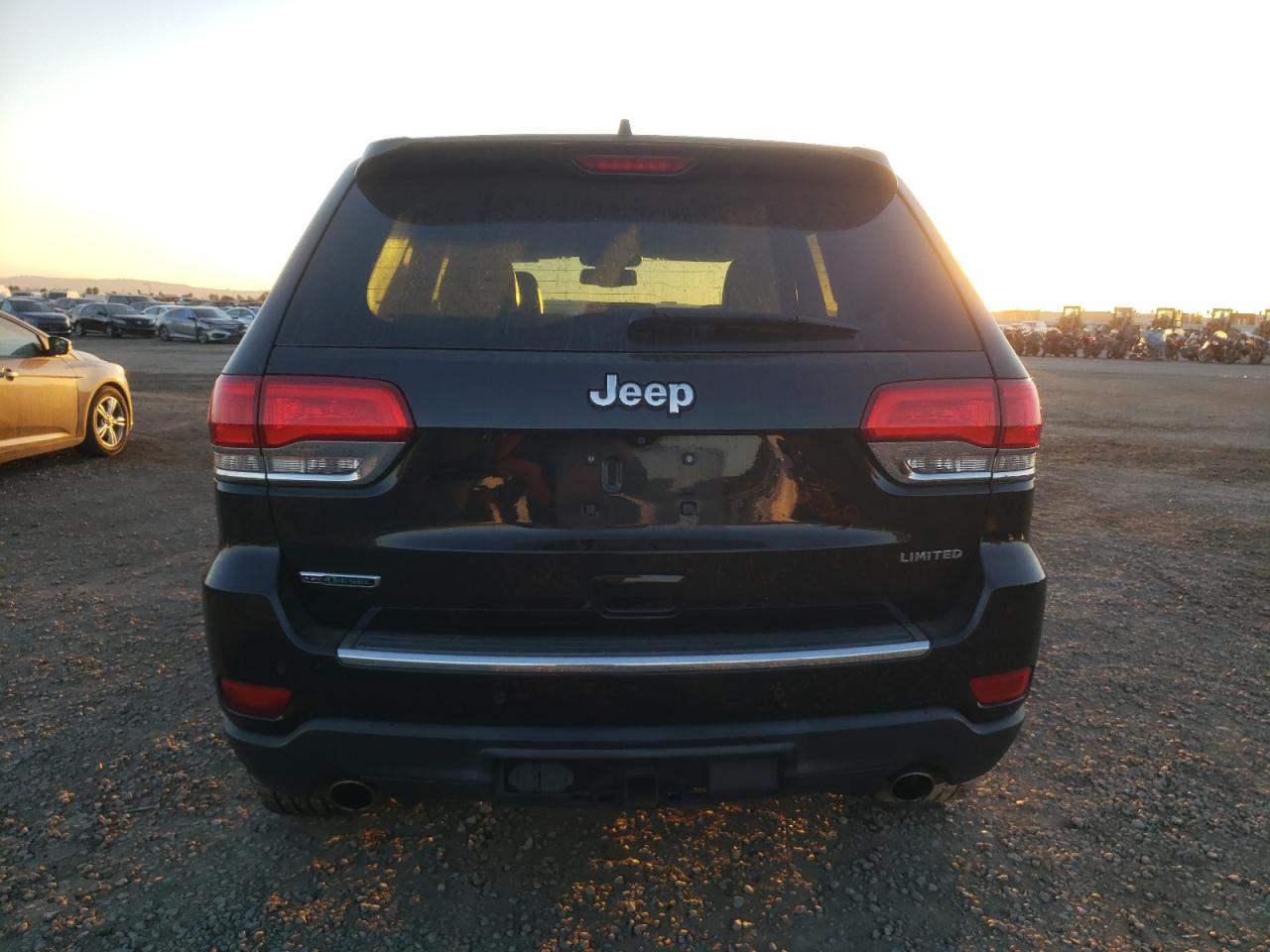 2015 Jeep Grand Cherokee Limited VIN: 1C4RJEBMXFC179737 Lot: 78845944