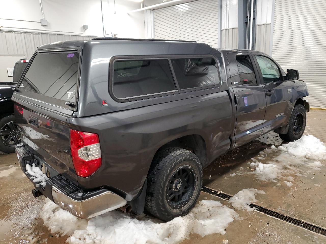 2014 Toyota Tundra - Image 3