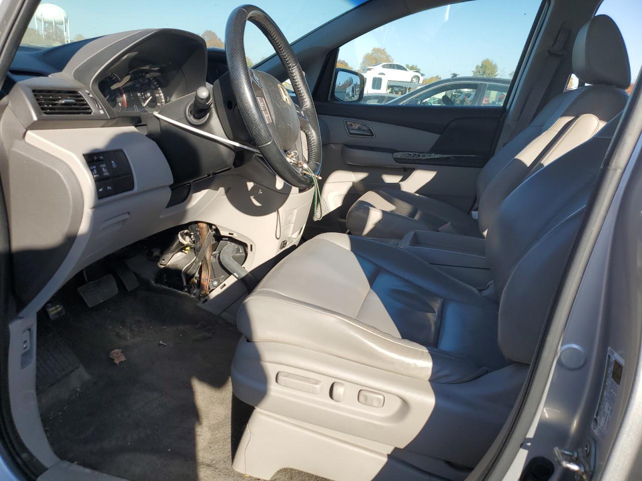 2012 Honda Odyssey Touring VIN: 5FNRL5H98CB060905 Lot: 77648194