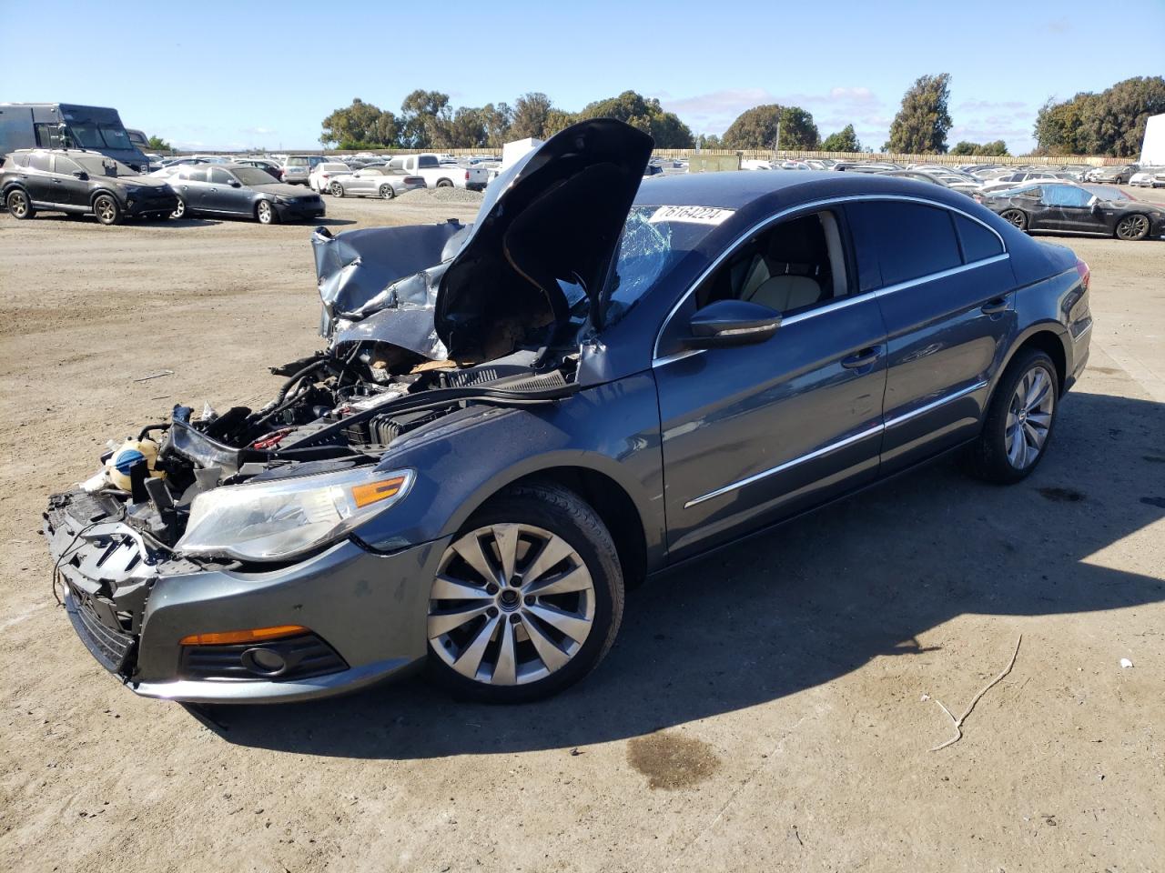 2010 Volkswagen Passat CC - Image 1