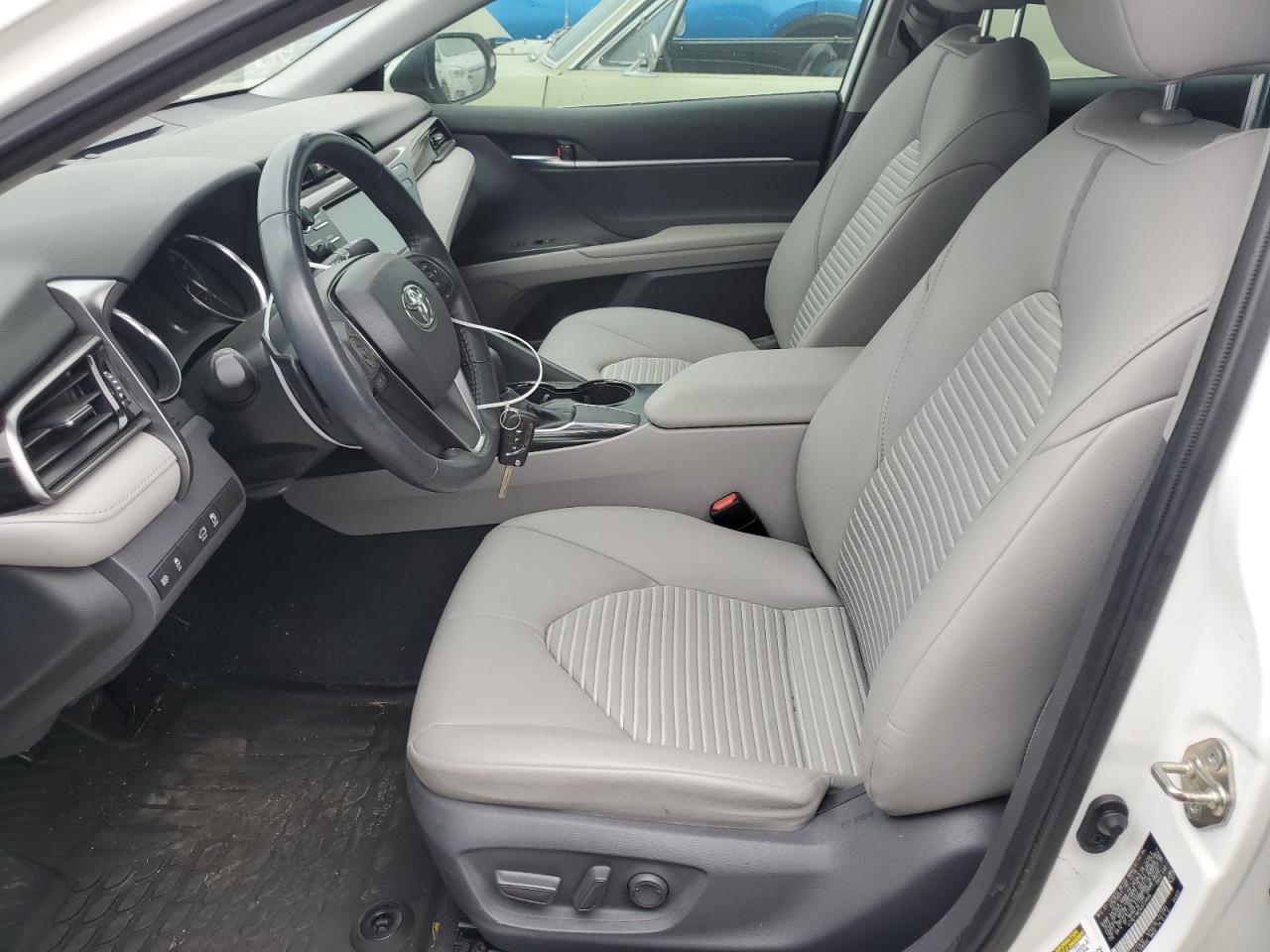 2019 Toyota Camry - Image 7