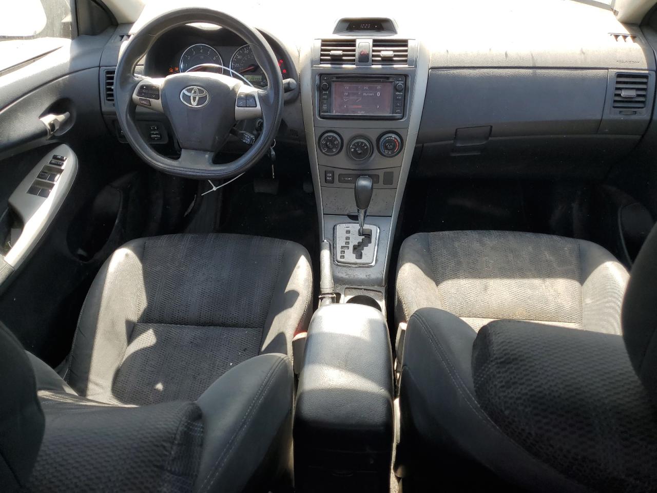 2T1BU4EE0CC846504 2012 Toyota Corolla Base