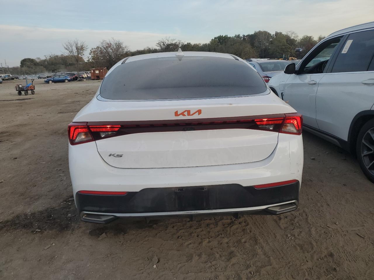 2022 Kia K5 - Image 6