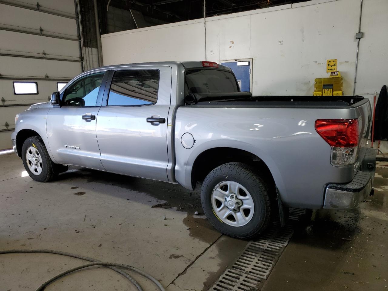 2012 Toyota Tundra Crewmax Sr5 VIN: 5TFDM5F1XCX037961 Lot: 76289994