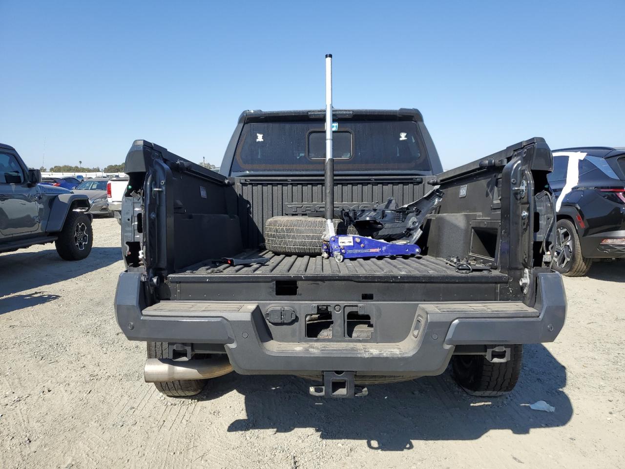 3TYLB5JN4RT006428 2024 Toyota Tacoma Double Cab