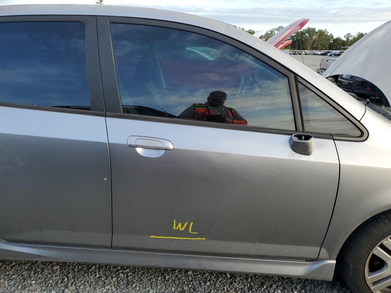 2007 Honda Fit - Image 12