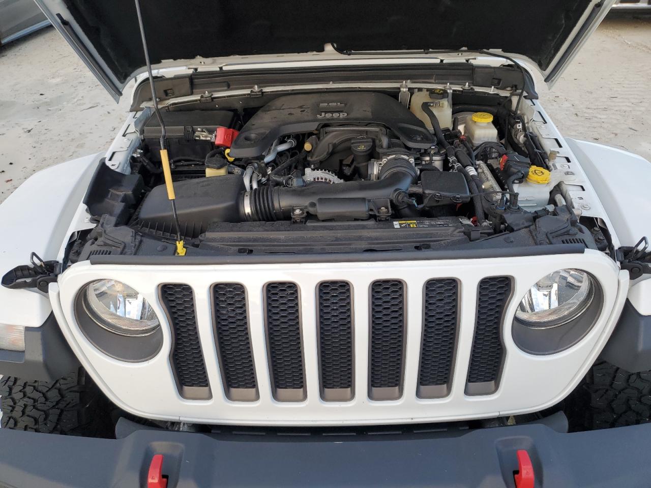 2018 Jeep Wrangler - Image 12